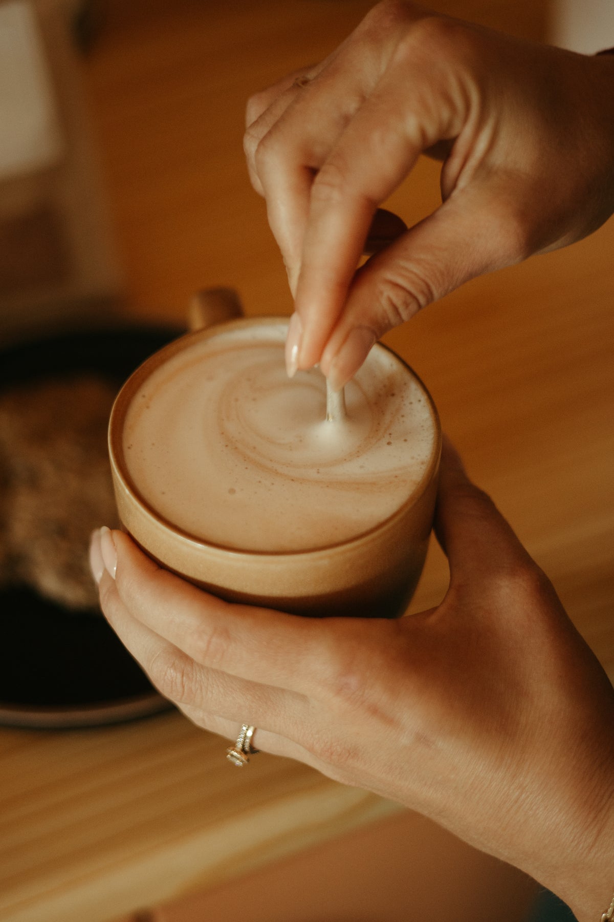 Mother Moon - Let It Grow Latte 200g