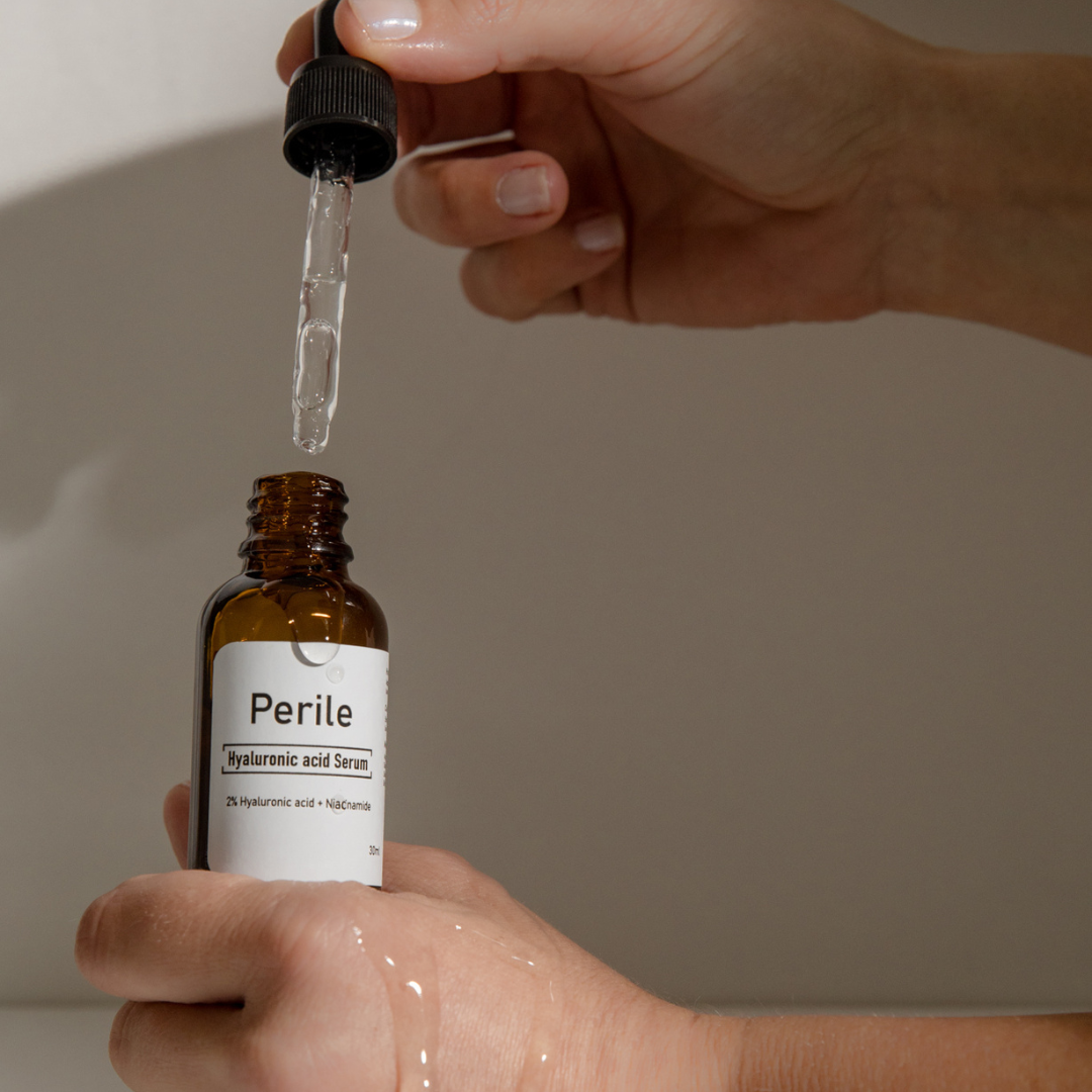 Perile - Hyaluronic acid + Niacinamide Serum 30ml