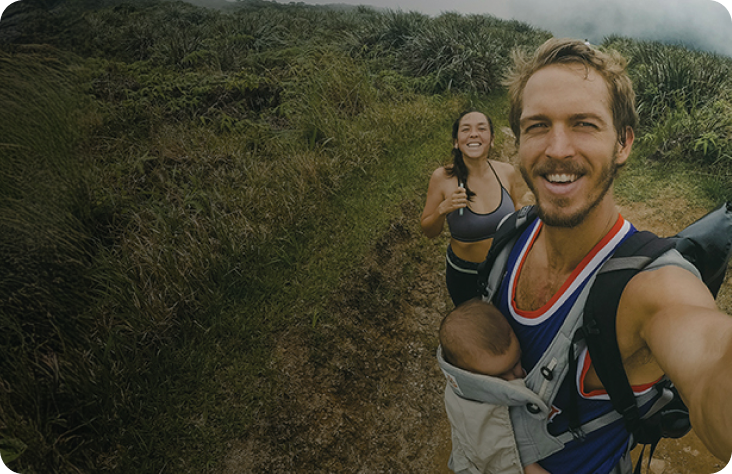 healthy-family-travel-essentials-for-happy-healthy-adventures mb hero